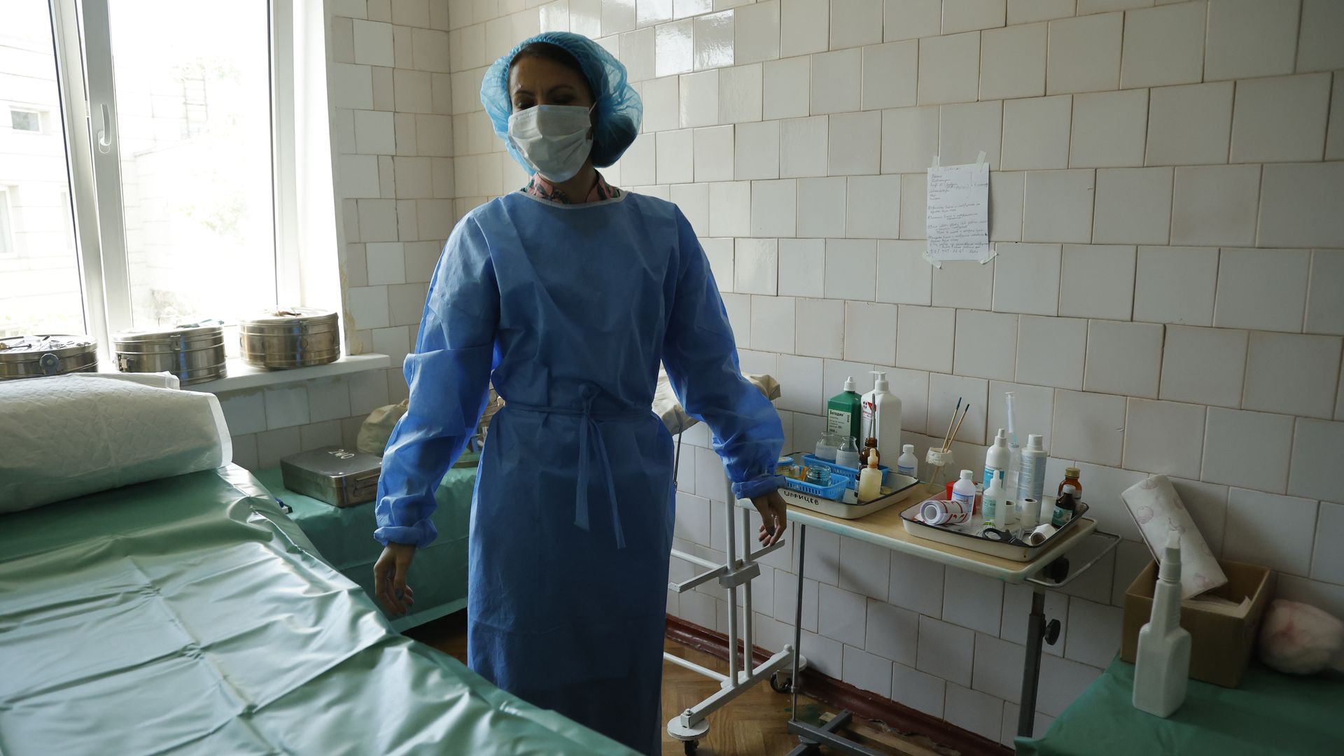 Ukrainian health worker