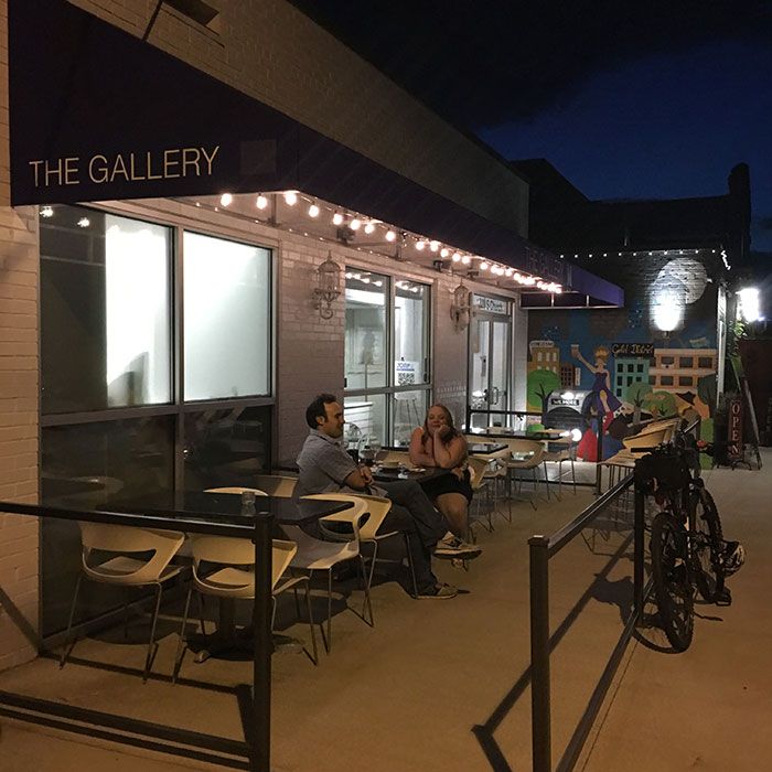 the-gallery-outside-seating