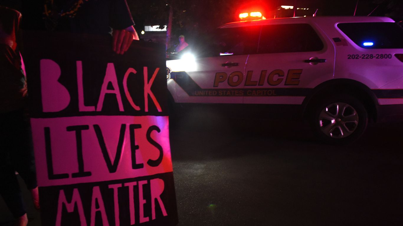 Louisiana protest over fatal shooting police shooting of Black man