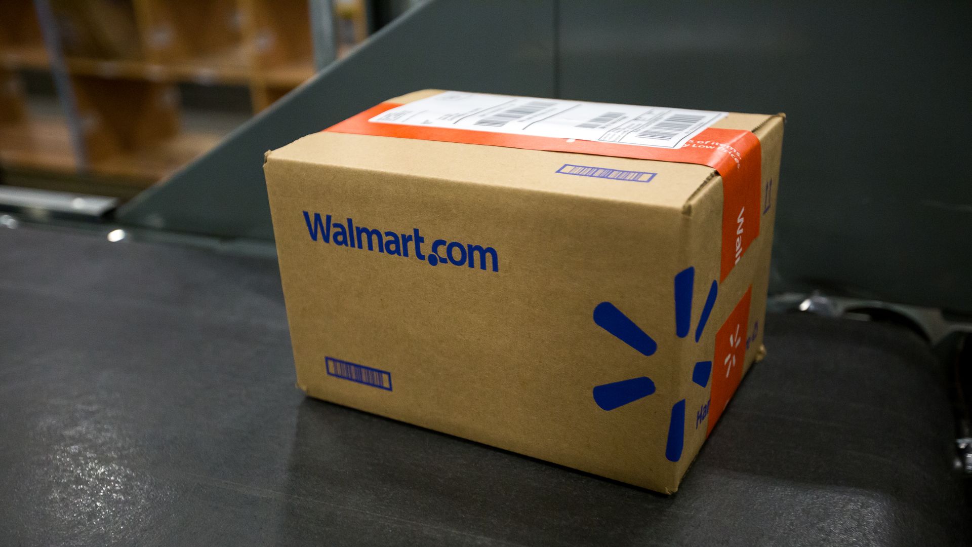 Walmart announces next-day delivery on 200K+ items in select