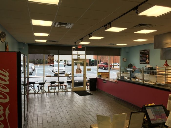 inside dilworth duck donuts