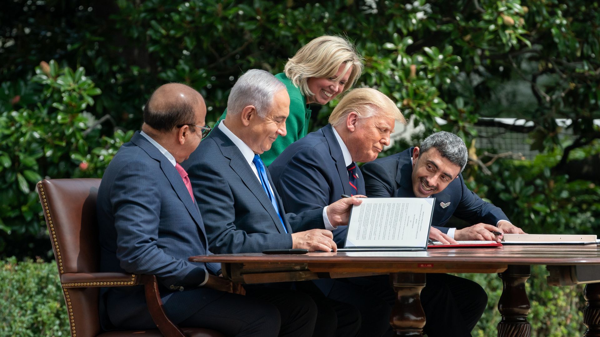 President Trump, Israeli Prime Minister Benjamin Netanyahu, UAE Foreign Minister Abdullah bin Zayed Al Nahyan, Bahrain Foreign Minister Abdullatif bin Rashid Al Zayani 