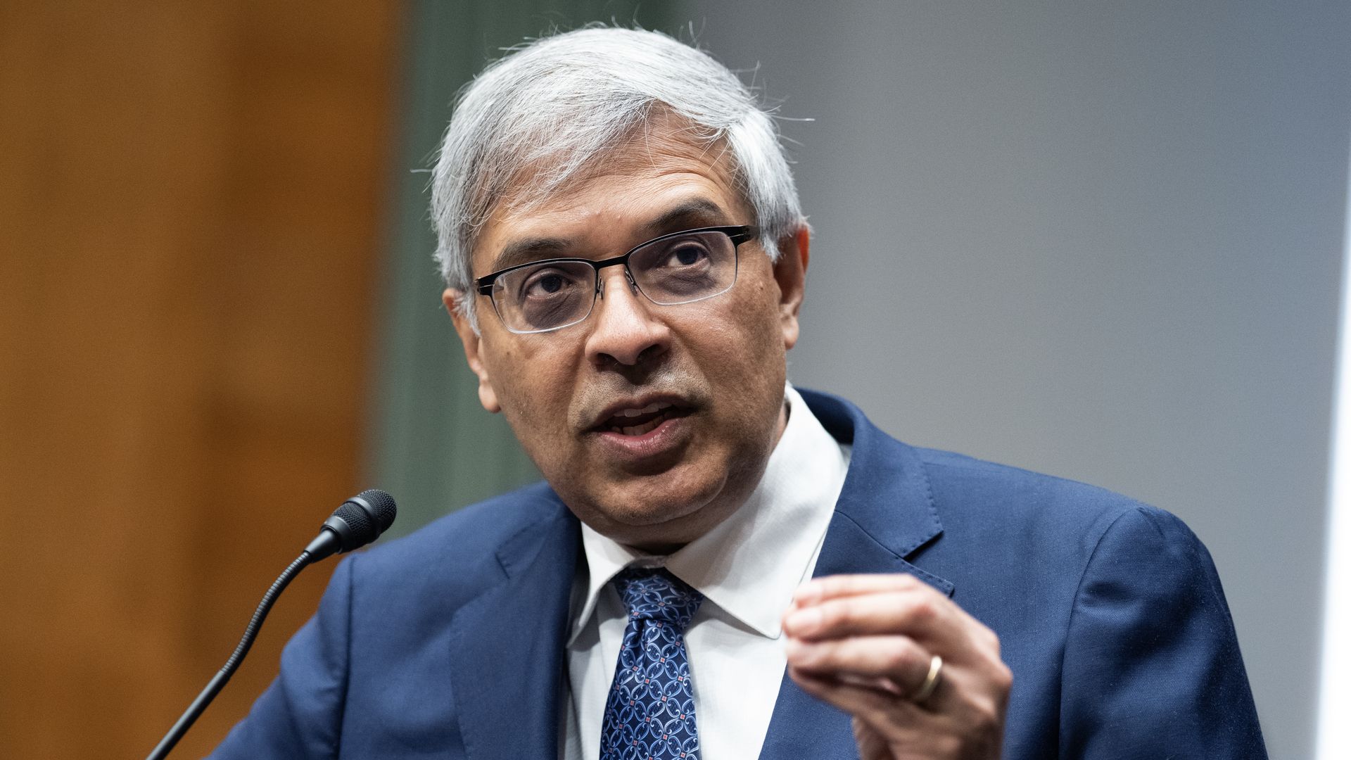 NIH director Jay Bhattacharya