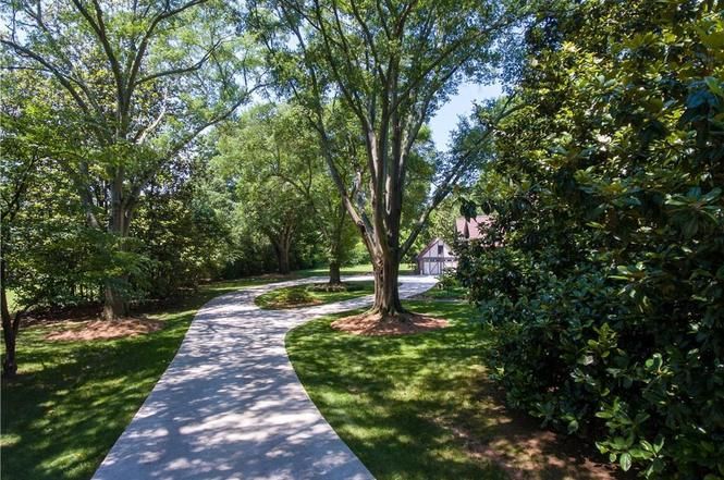 304 S Central Ave property