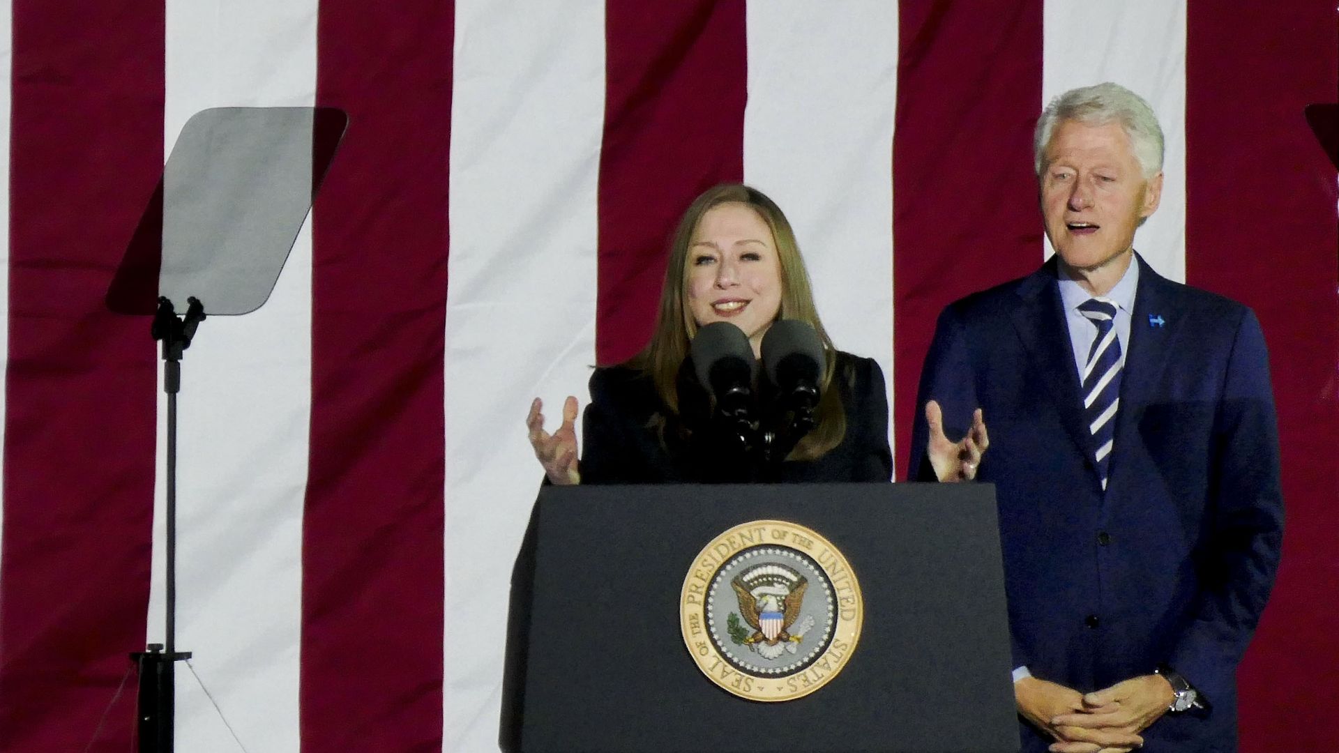 Former president Bill Clinton with his daughter Chelsea