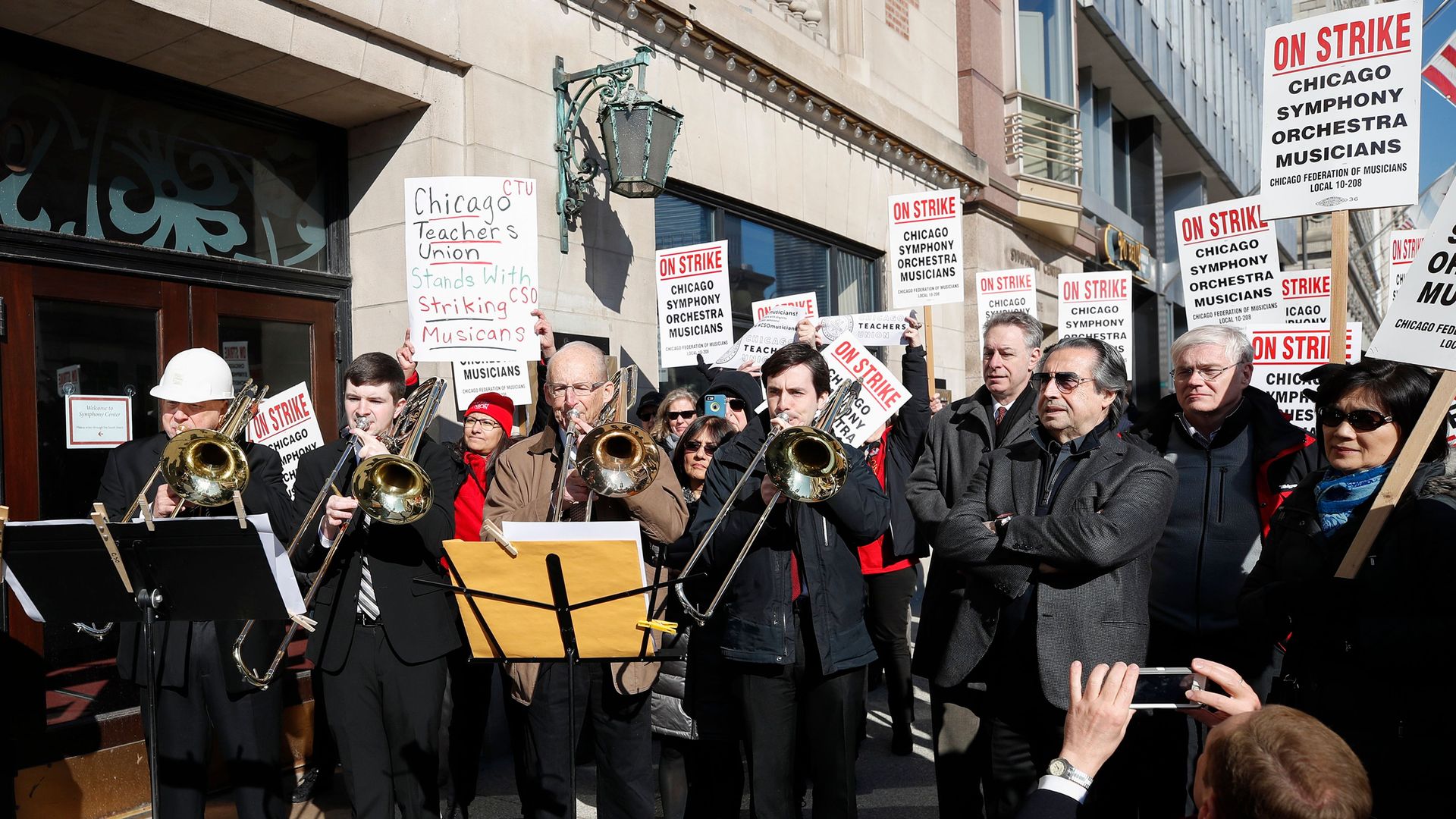 Chicago symphony musicians strike