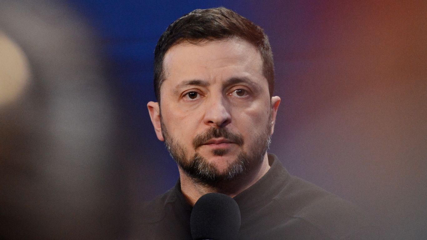 Zelensky says he's "ready" to resign as president if it brings peace or Ukraine joins NATO