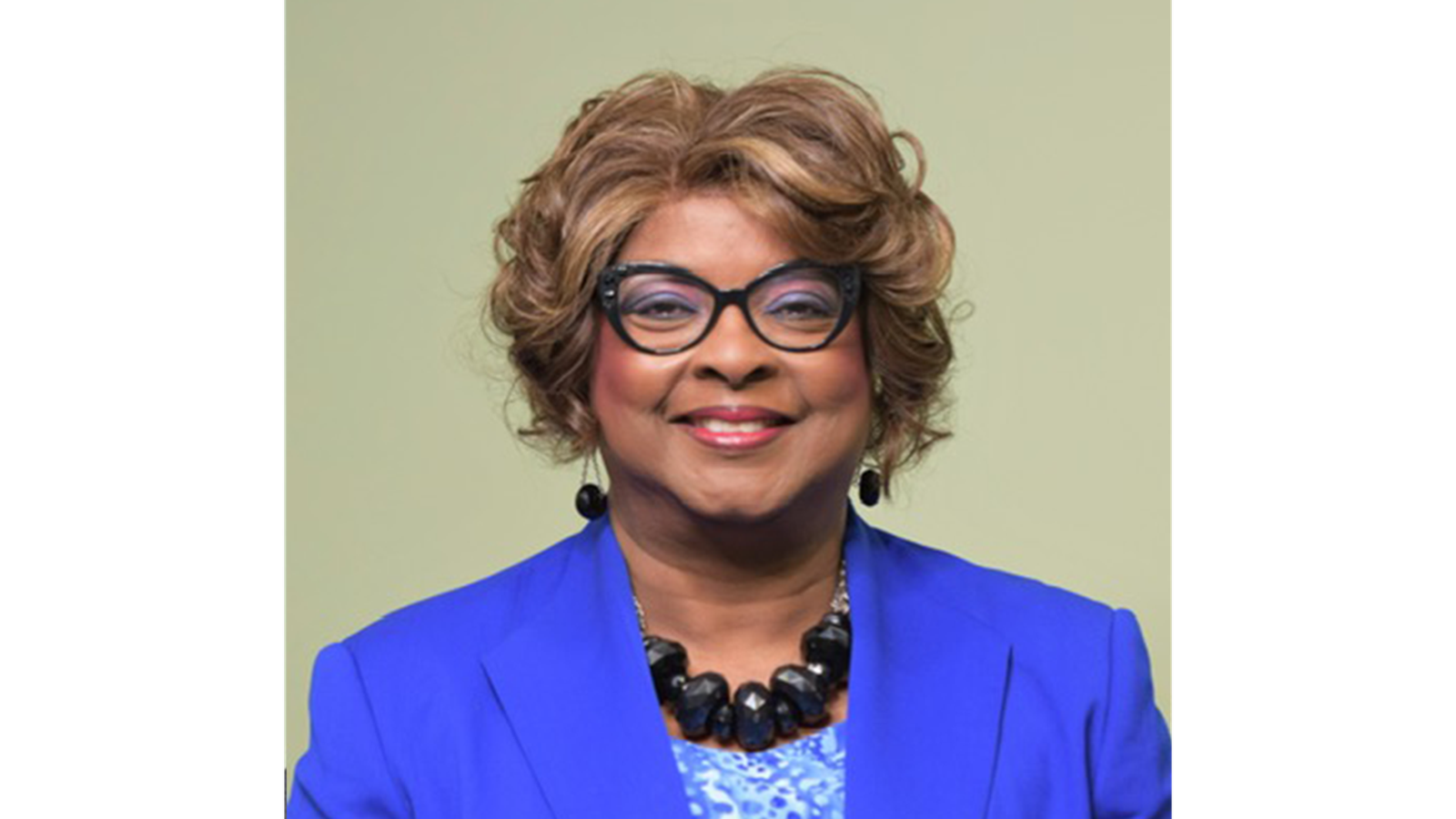Ella Jones elected as first black mayor of Ferguson