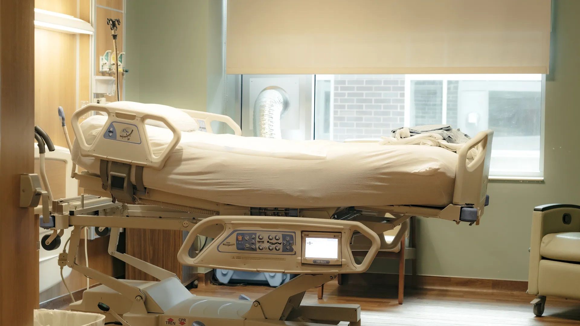 This photo shows an empty hospital gurney