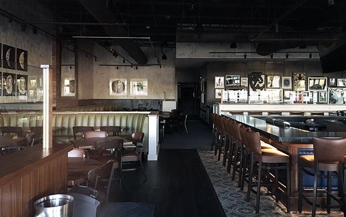 burtons-bar-and-grill-dining-area