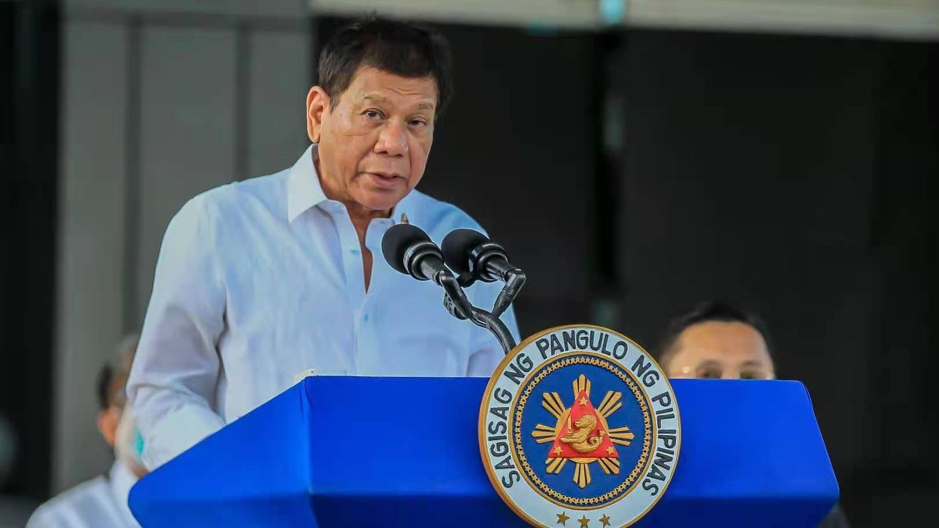 Philippine President Rodrigo Duterte welcomes the arrival of the shipment of the Sinovac vaccine CoronaVac at a Philippine Air Force base in Manila, the Philippines on Feb. 28, 2021. 