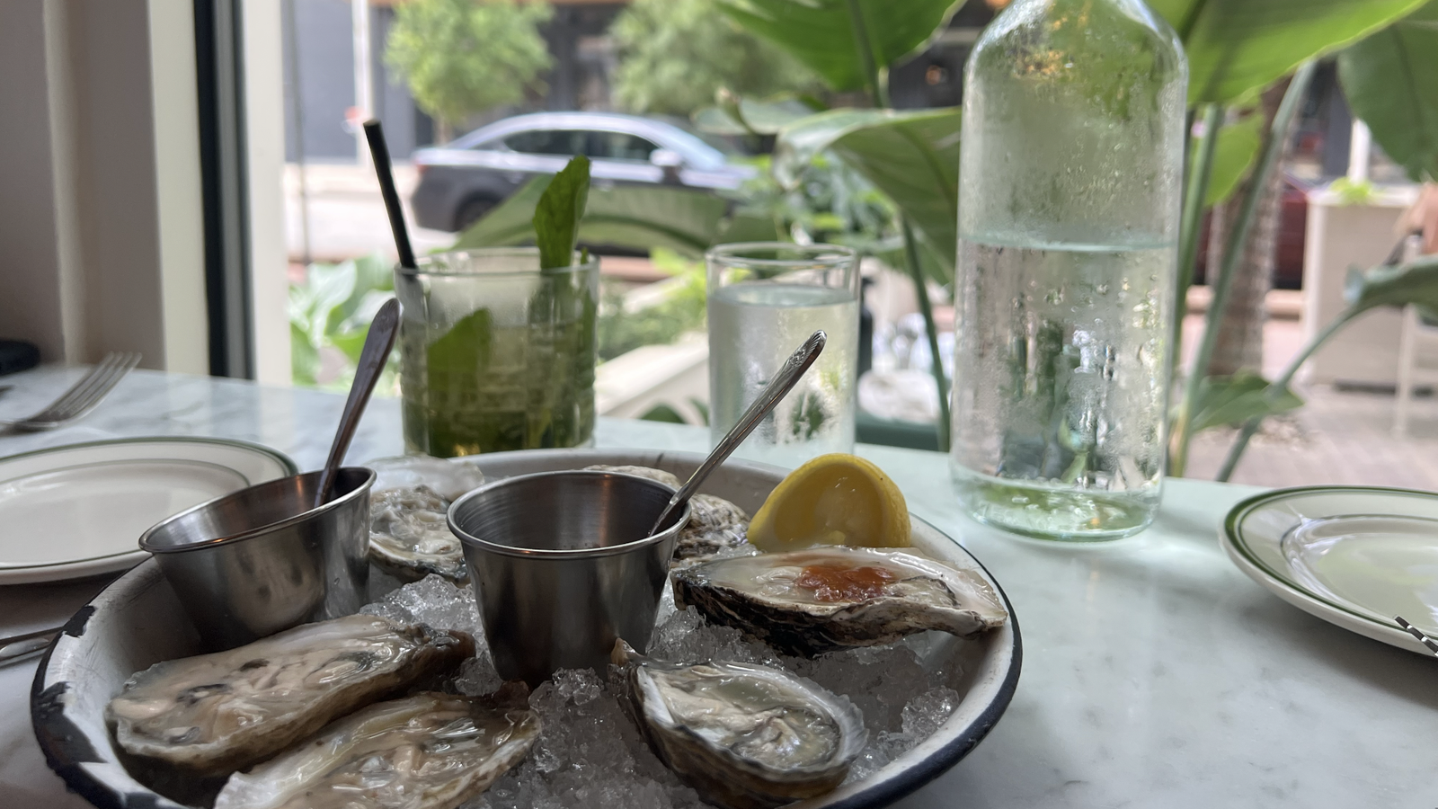 Bill's Oyster opens in Austin's 2nd Street District Axios Austin