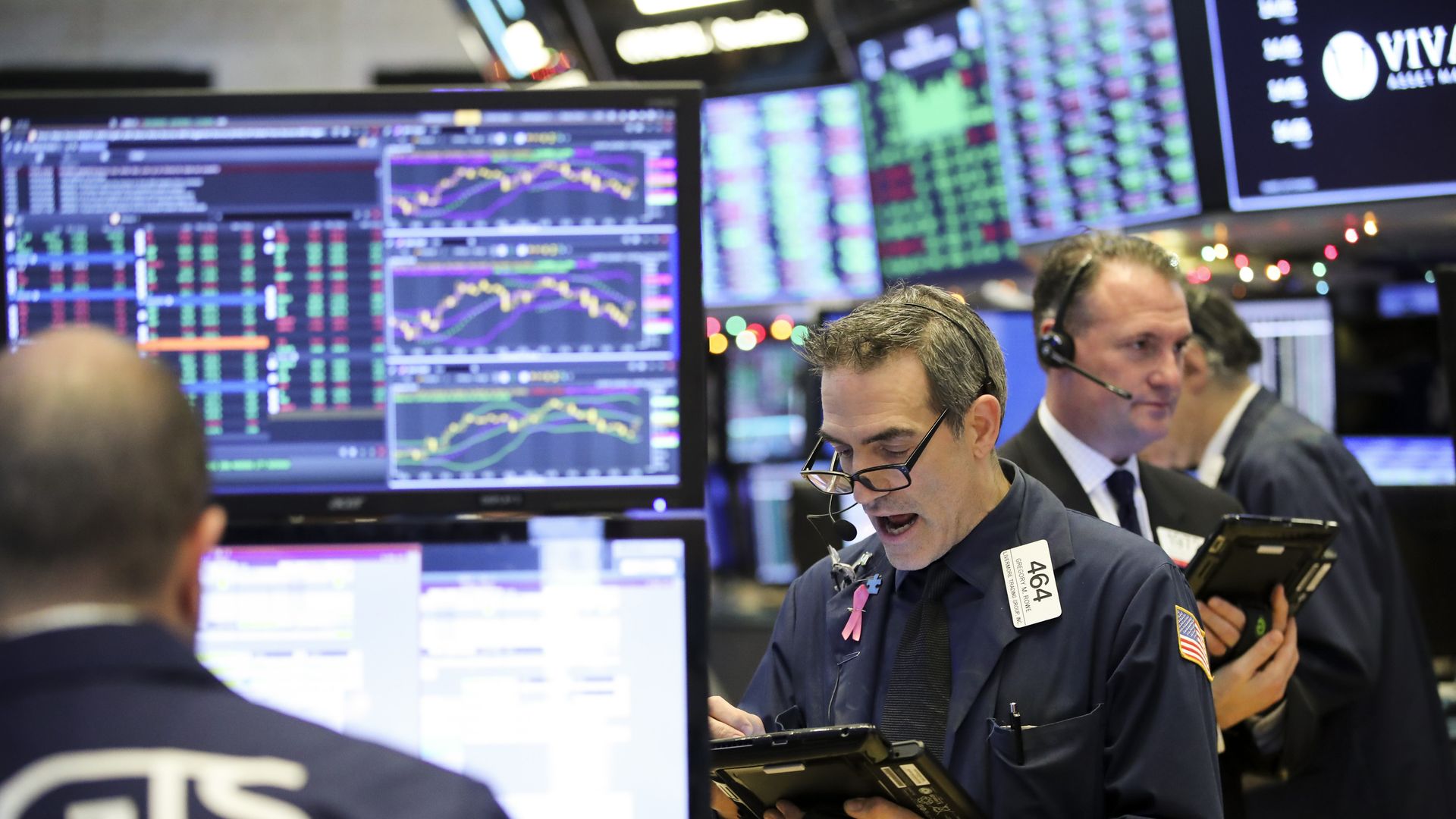 Trade on NYSE floor