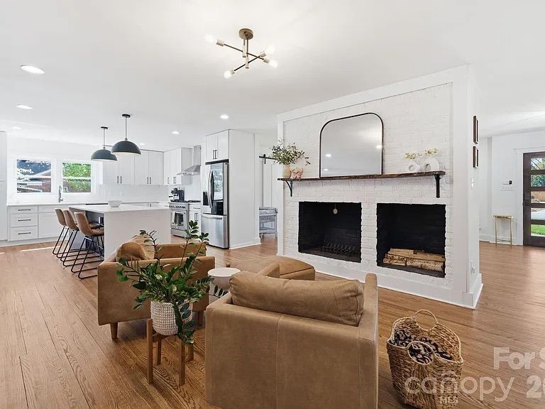 houses of sale charlotte