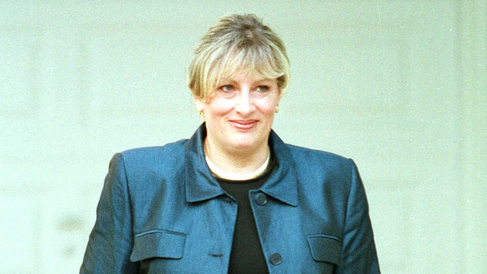 Linda Tripp going to court in 1998. Photo: Karin Cooper/Getty Images