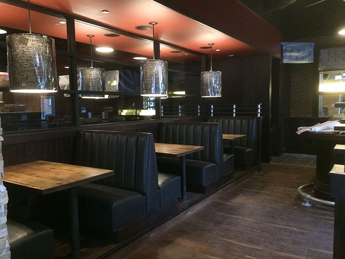 seating-at-rusty-bucket-charlotte