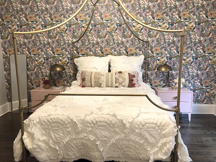 Style Hostess Home Tour daugher's room