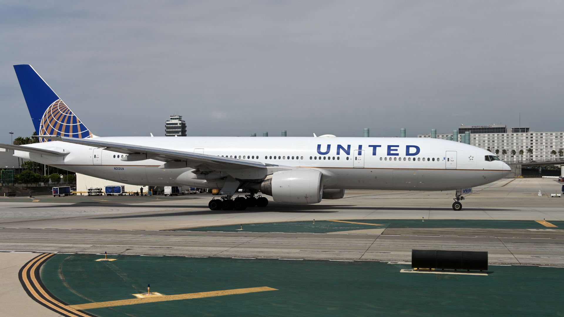 A United plane