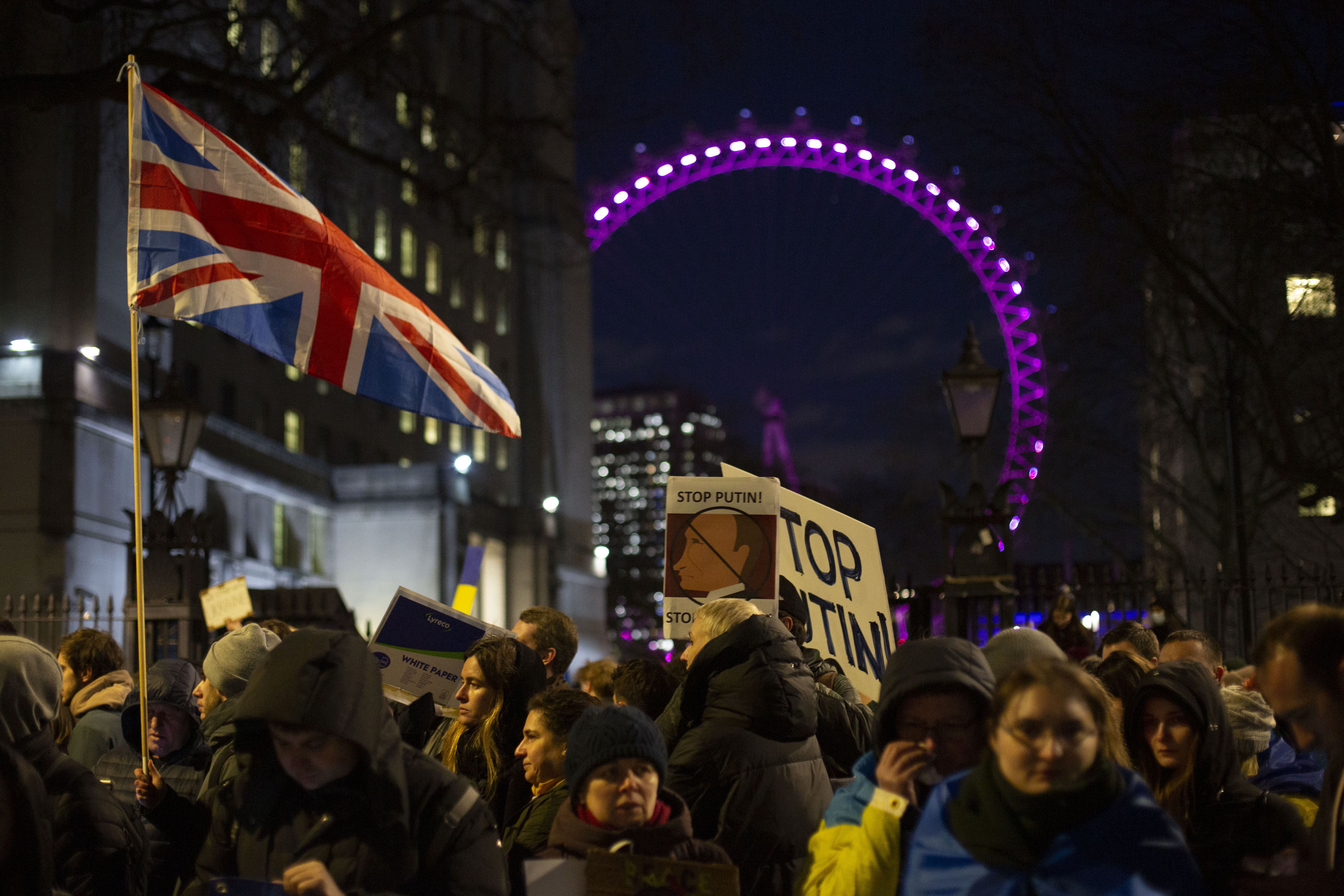 Anti-war demonstrators and Ukrainians living in UK, gather around 10 Downing Street to protest against Russia's military operation in Ukraine, on February 24, 2022 in London, United Kingdom.