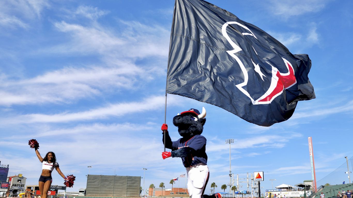 Texans open season against the Bills