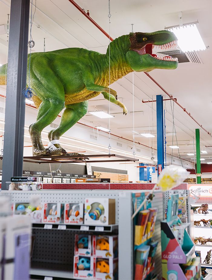 t rex statue blackhawk hardware