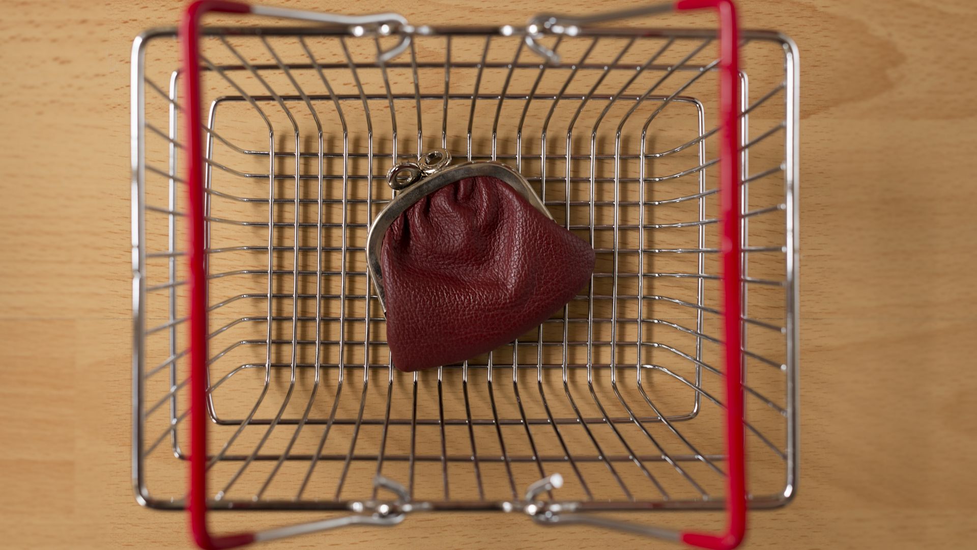 Coin purse in an empty basket