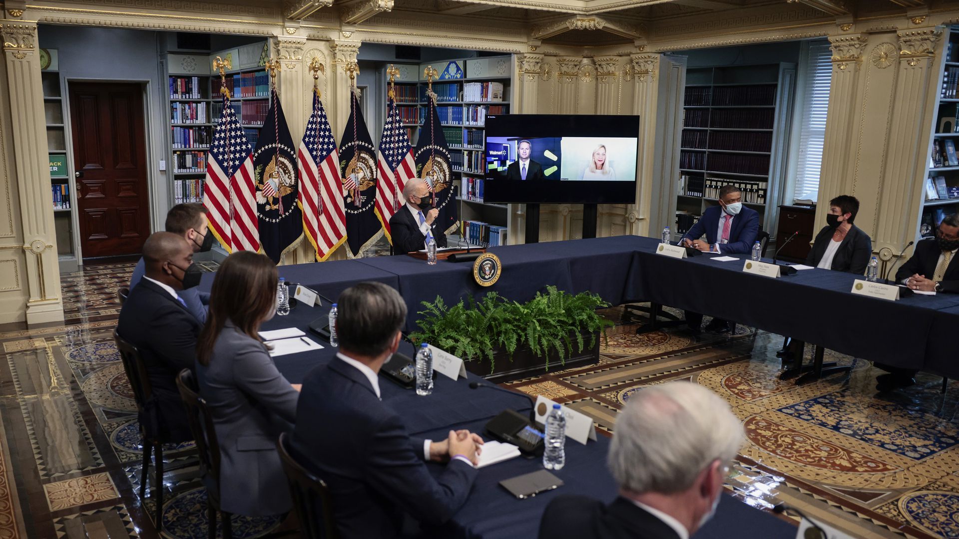 President Biden meets with CEOs in Washington, D.C. on Nov. 29, 2021. Photo: Mandel Ngan/AFP via Getty Images
