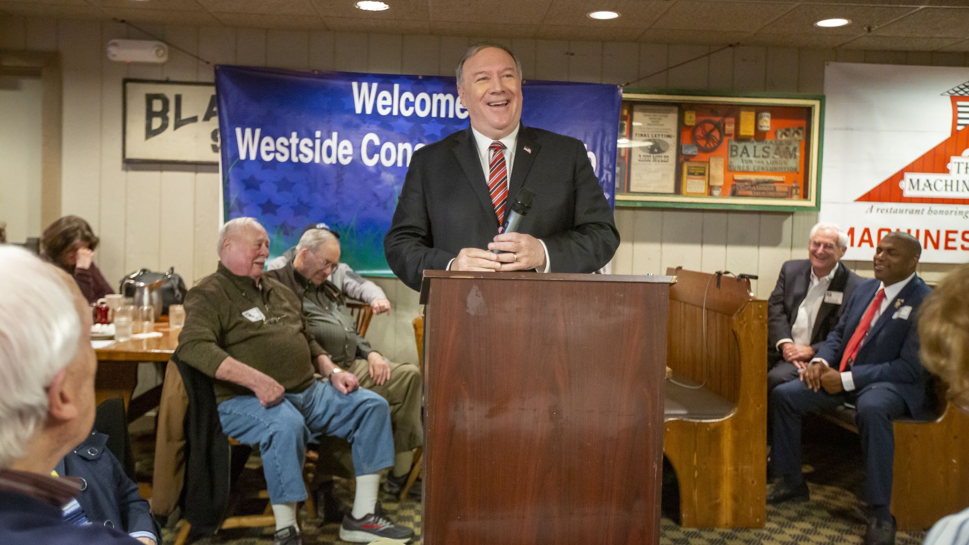 Former Secretary of State Mike Pompeo speaks with a group of Iowa Republicans
