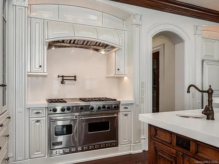 7430 Baltusrol Ln range