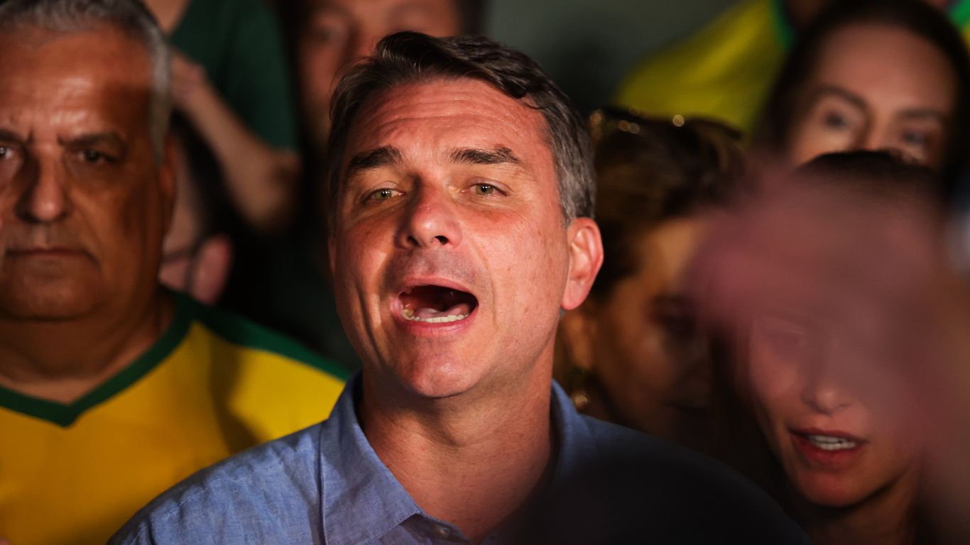 Flávio Bolsonaro Captures 47% as Brazil Markets Surge 7.7%