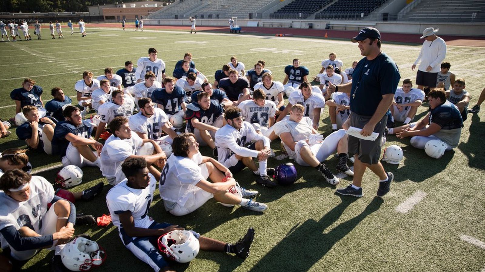 High School Athletes Are Kneeling During The Anthem Axios