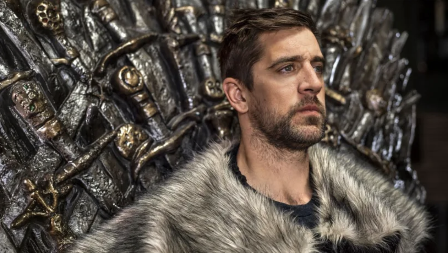 Aaron Rodgers in GOT attire