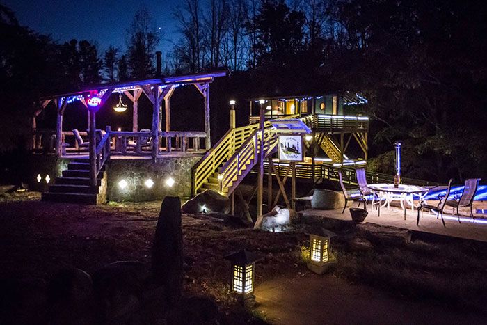 white-lotus-treehouse-standardsville