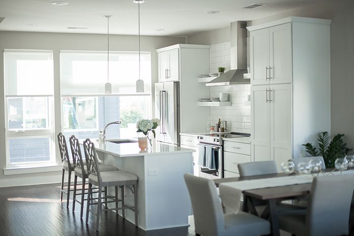 2704-Youngblood-St-kitchen