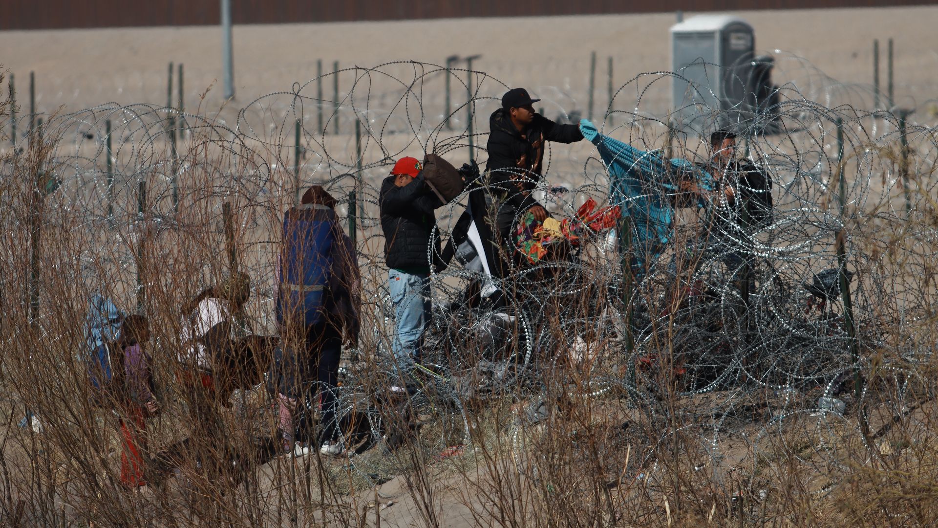 Divided SCOTUS grants Biden administration request to cut Texas’ razor wire