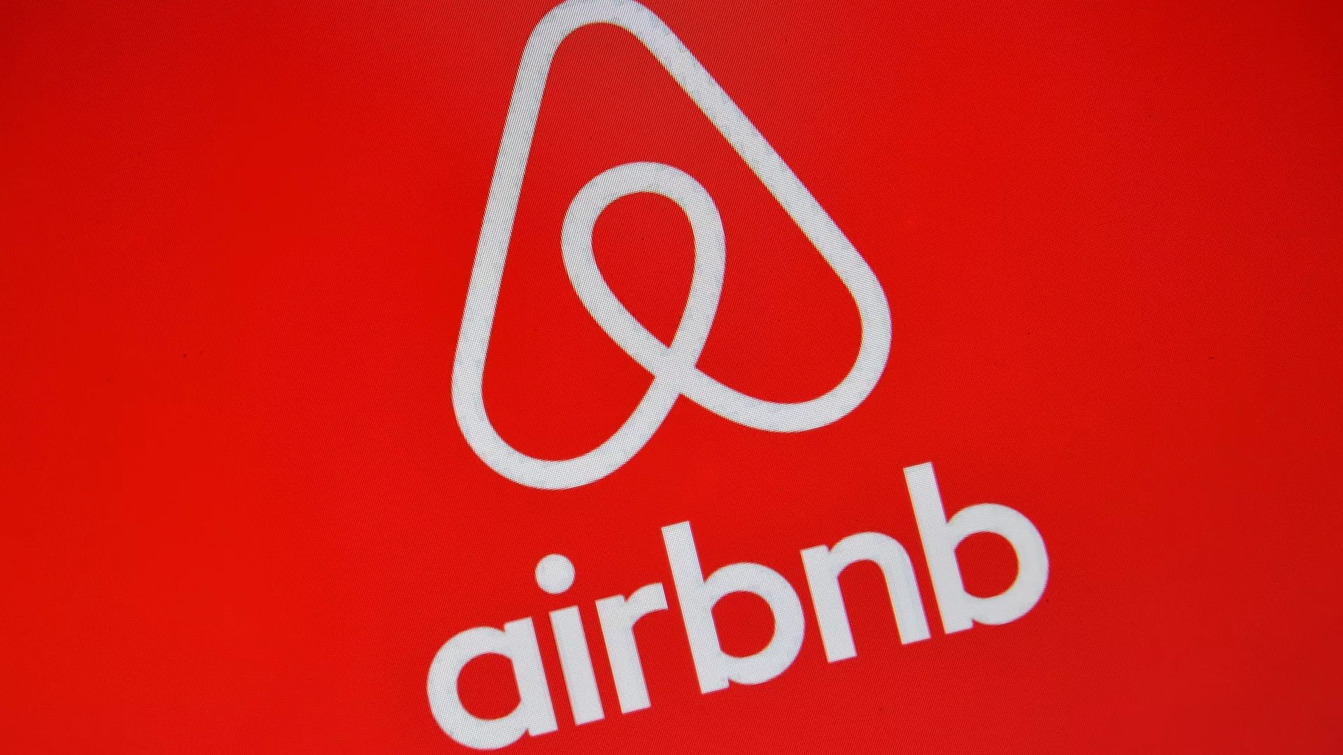 The Airbnb logo