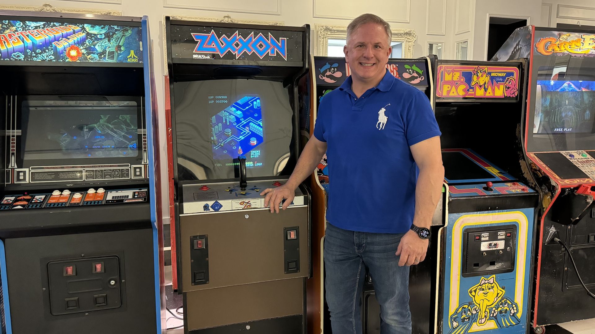 Rick Baretto in the arcade