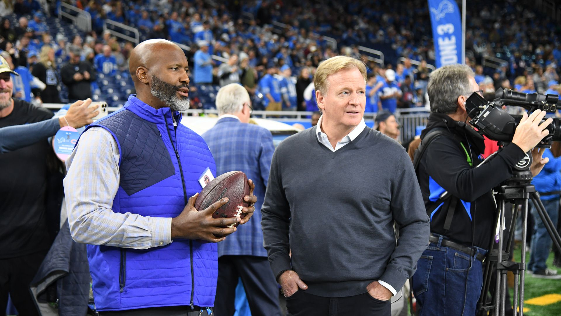 Detroit Lions Executive Vice President & General Manager Brad Holmes talks with NFL Commissioner Roger Goodell prior to the Detroit Lions versus the Chicago Bears game at Ford Field last season. Photo: Steven King/Icon Sportswire via Getty Images