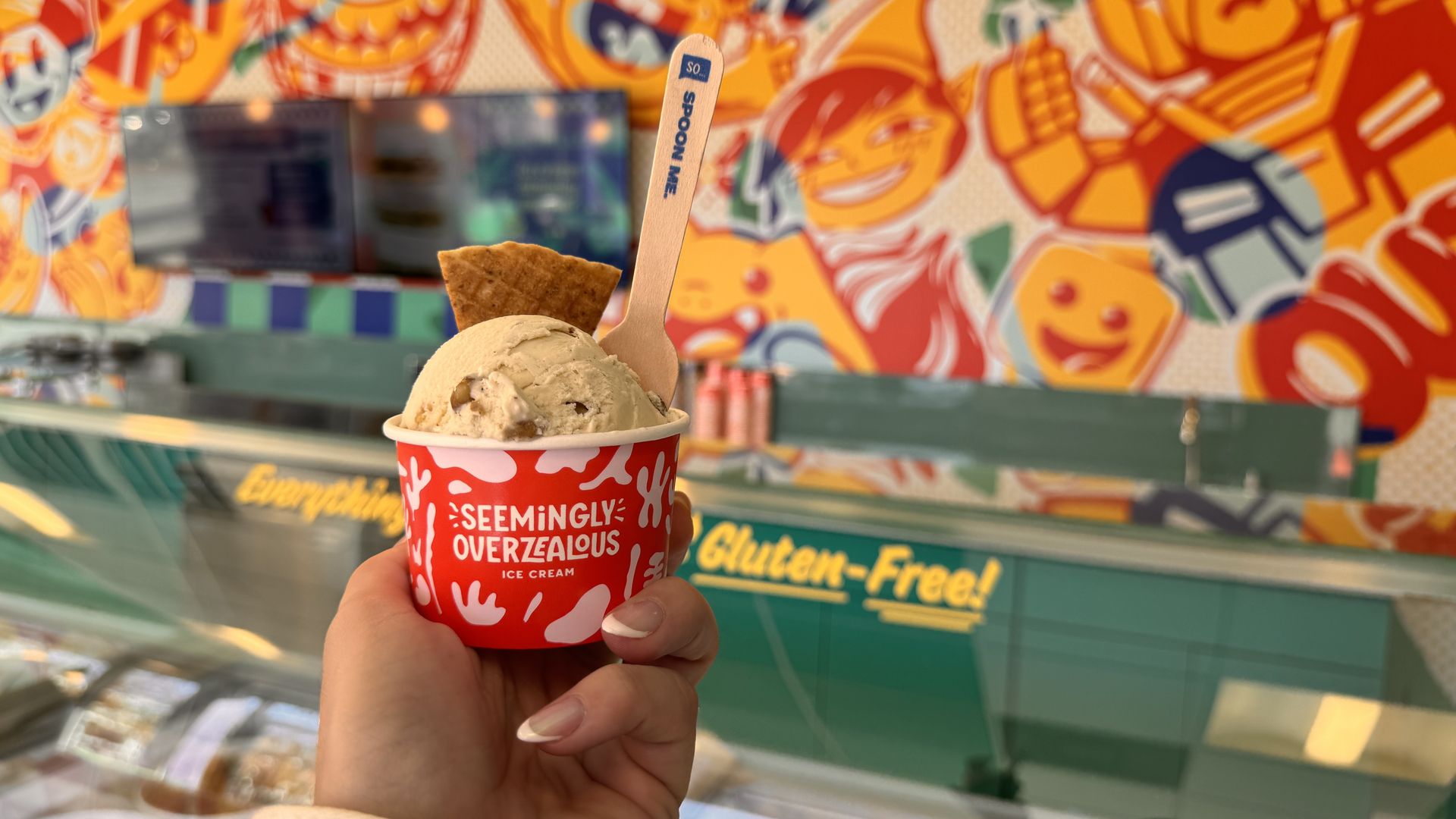 hand holding ice cream