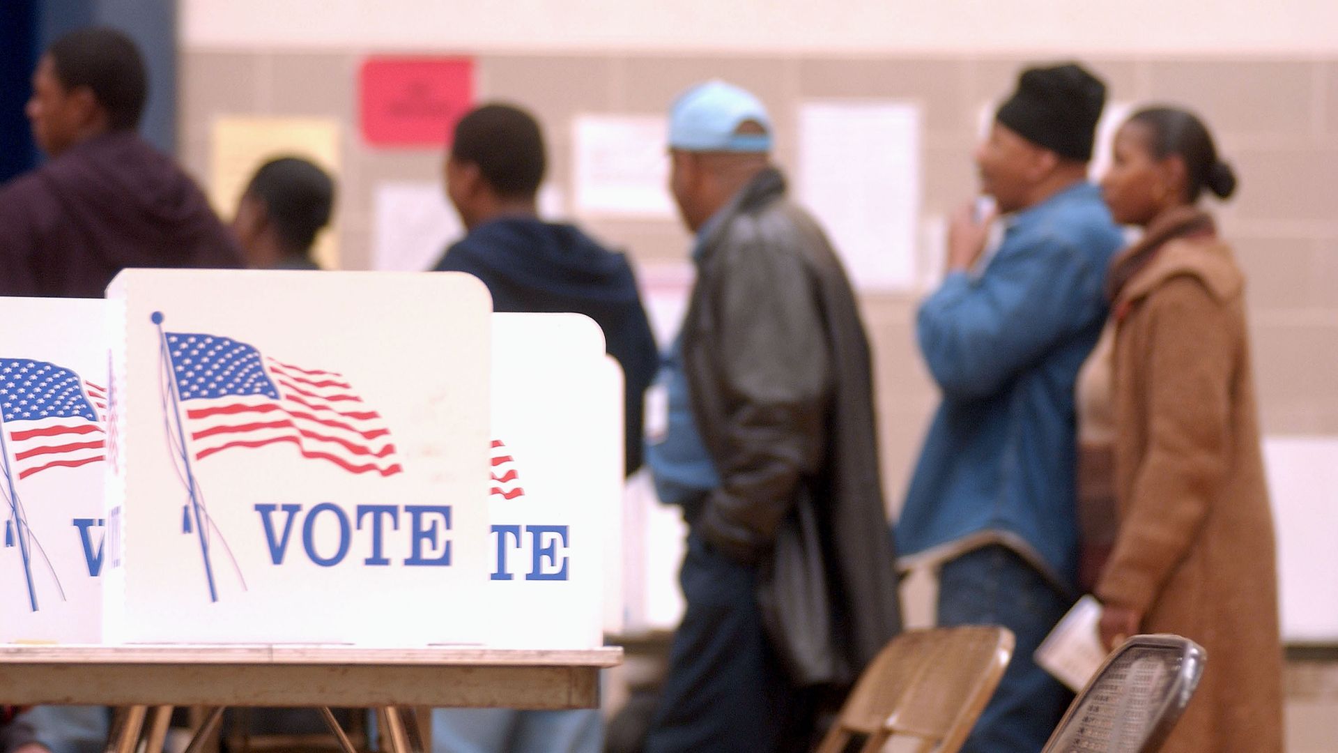 Voters wait in line at a polling place in Toledo, Ohio. Photo: David Greedy/Getty Images
