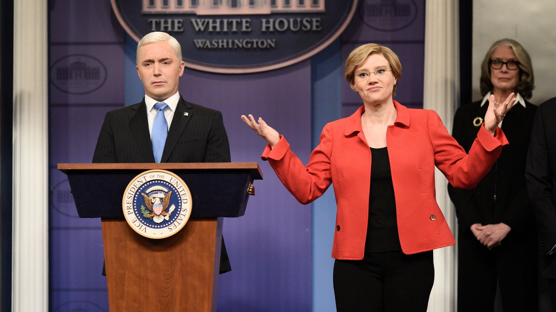  Beck Bennett as Mike Pence, and Kate McKinnon as Elizabeth Warren during the "Corona Virus" Cold Open on Saturday, February 29