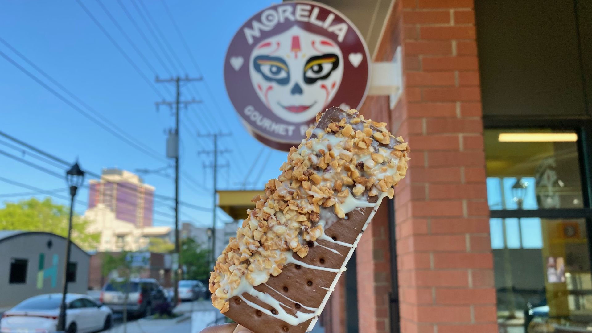 ice cream sandwich with nuts on it