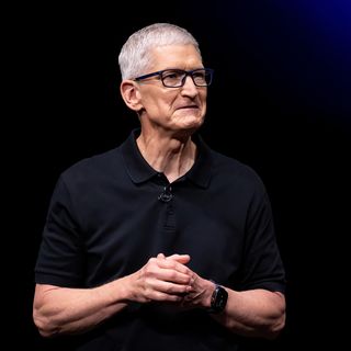 Apple CEO Tim Cook is stepping down