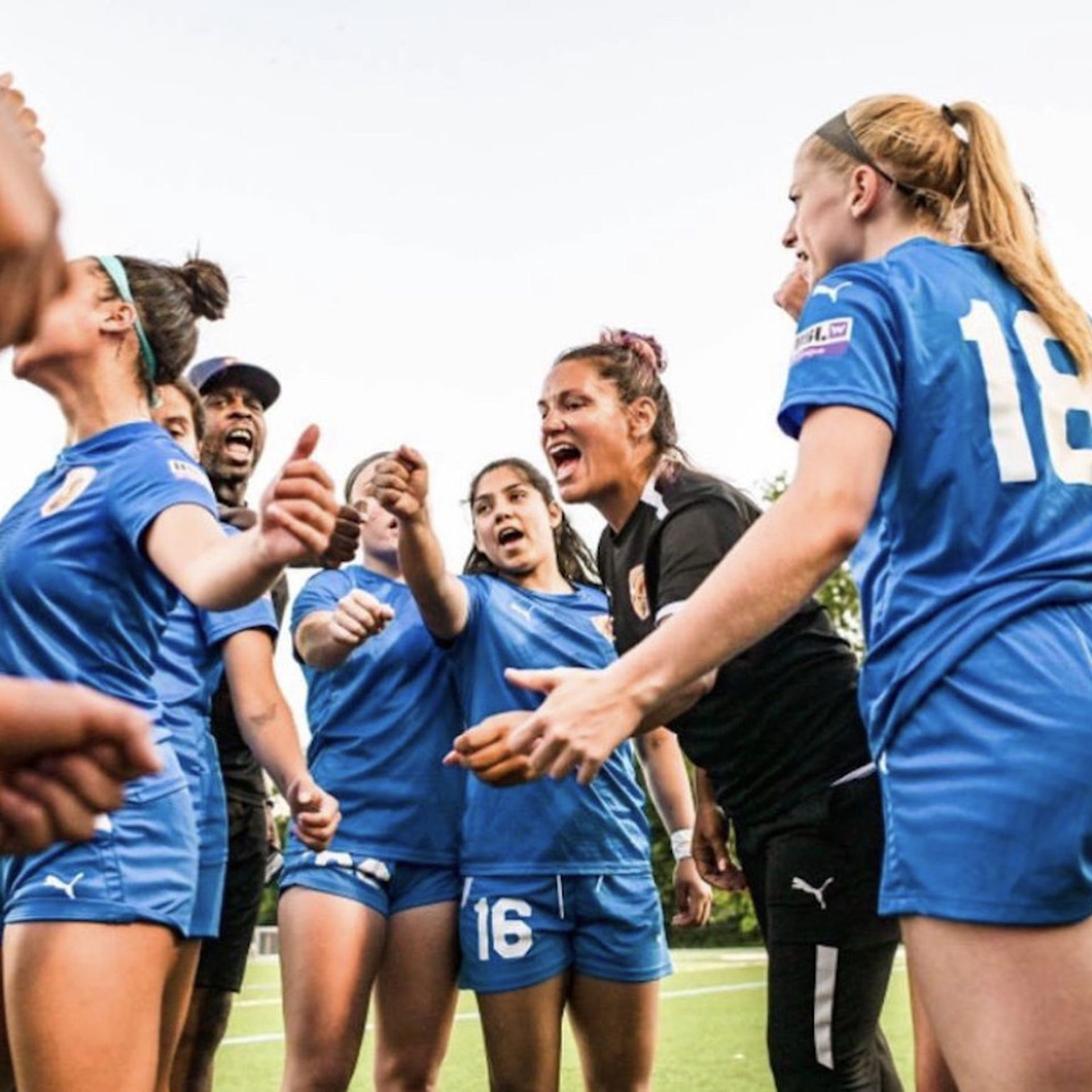 Help brand Tampa Bay's first professional women's soccer team - Axios Tampa  Bay