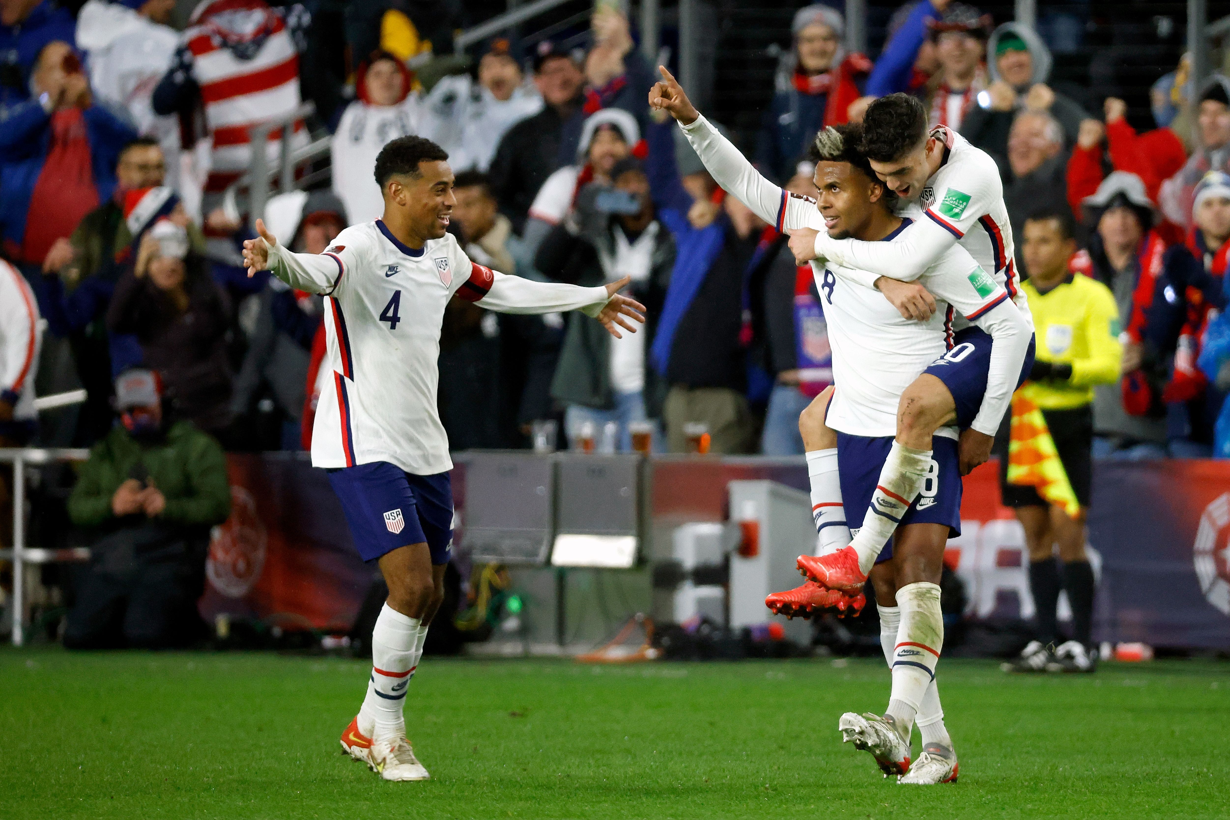 USMNT celebrating
