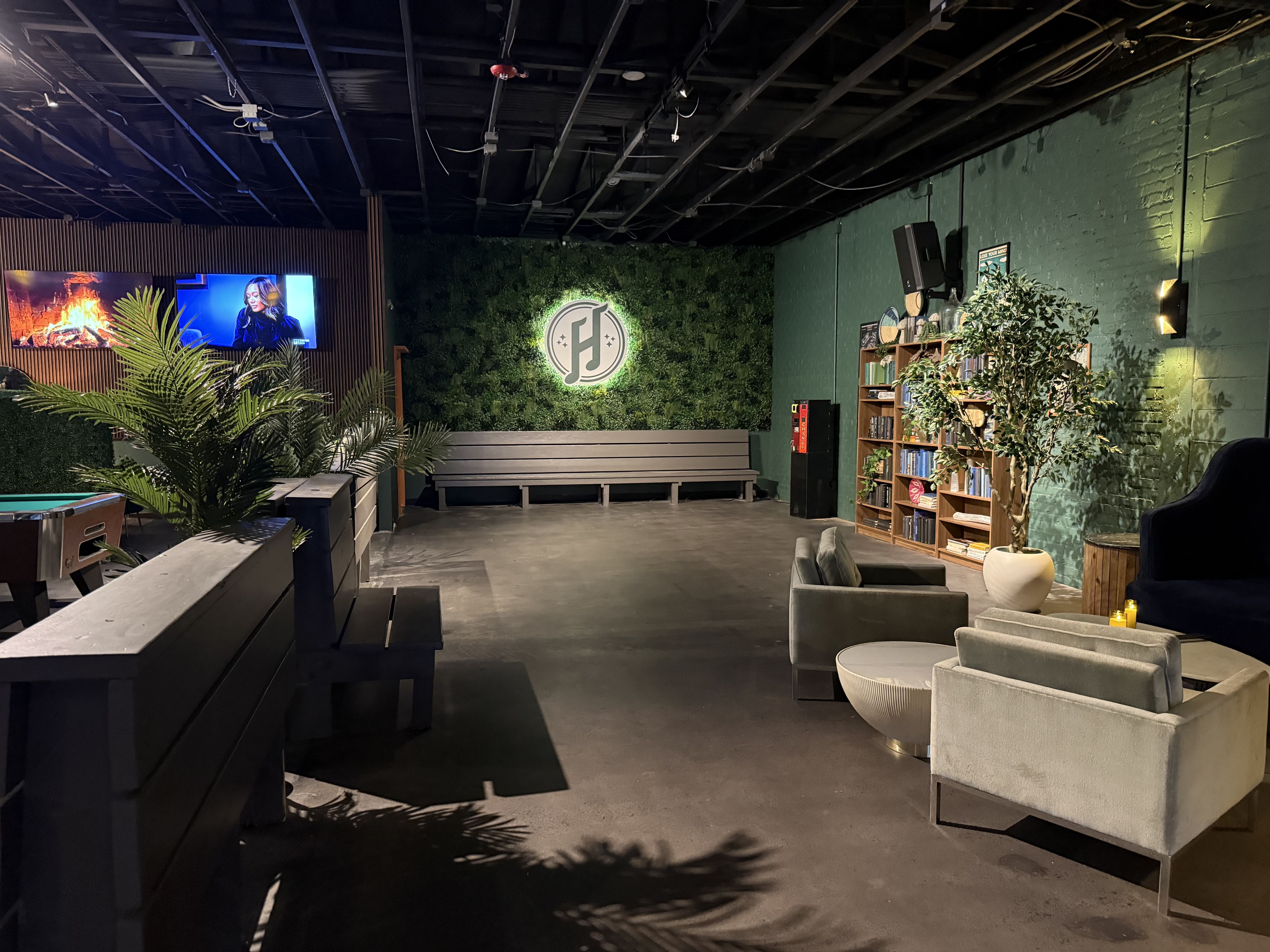 South End Hideaway entrance