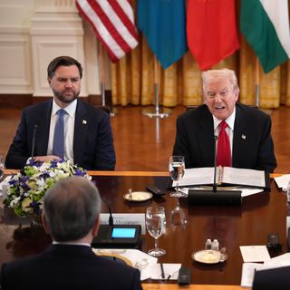 Scoop: Inside the White House meeting that launched the new Ukraine peace talks