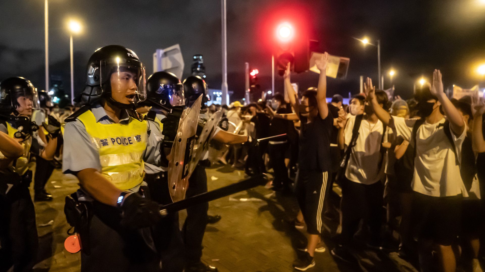 Protesters clash with police. Photo: Anthony Kwan/Getty Images