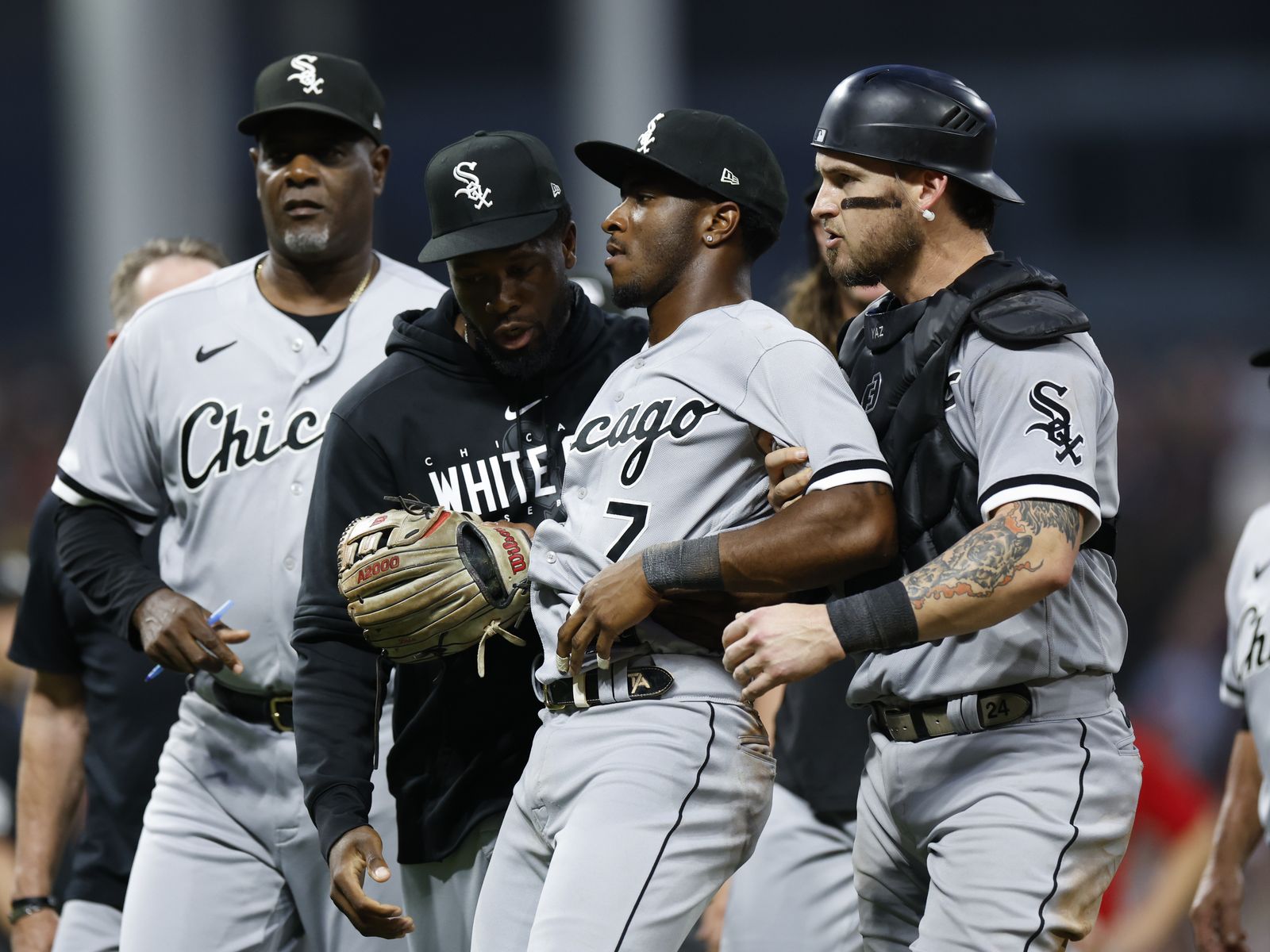 White Sox' Tim Anderson claps back at batting average critics with