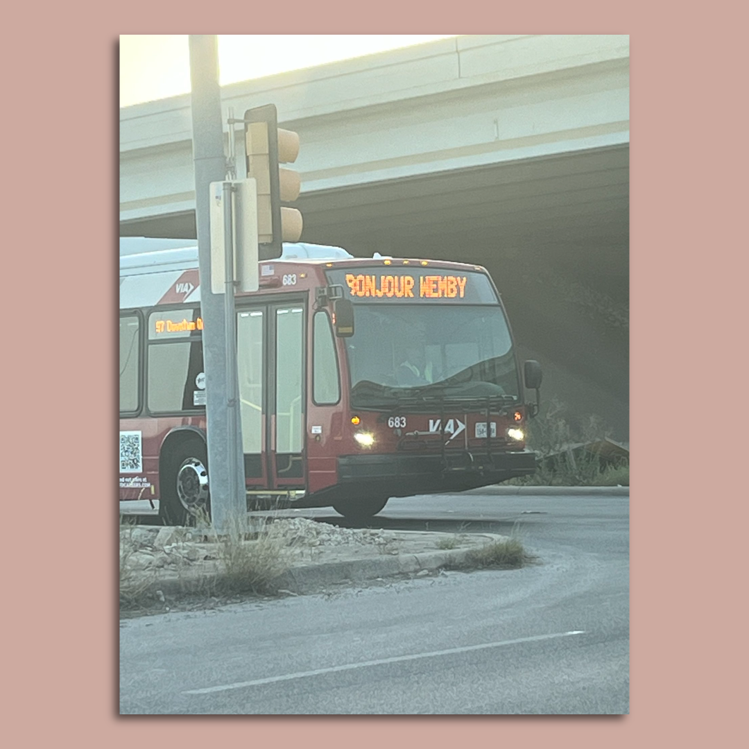 San Antonio's VIA Metropolitan Transit has a message in French for